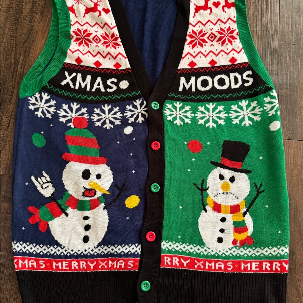 Christmas Sweater Vest Women’s Sz Lg Button Colorful Snowman Whimsical Holiday